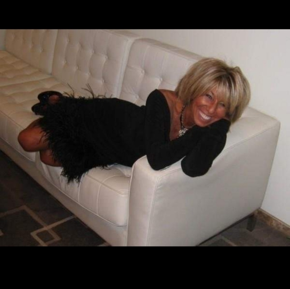 A.B.S Stunning Dressy Little Black Dress w Ostrich Feathers on Bottom hp 13x🔥🔥 - Picture 13 of 16